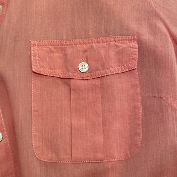 J crew 100% cotton button down blouse in a lovely light coral. Non smoking - Picture 4 of 7